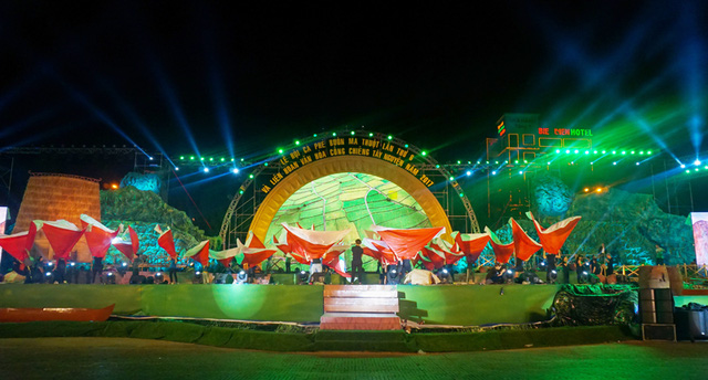 Phối hợp VTV truyền hình trực tiếp Lễ Khai mạc, Lễ Bế mạc và quảng cáo Lễ hội Cà phê Buôn Ma Thuột lần thứ 8 năm 2023